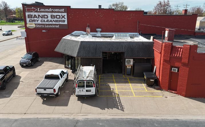 Pictures of Retail, Office property located at 1201 Superior, Tomah, WI 54660 for sales - image #1