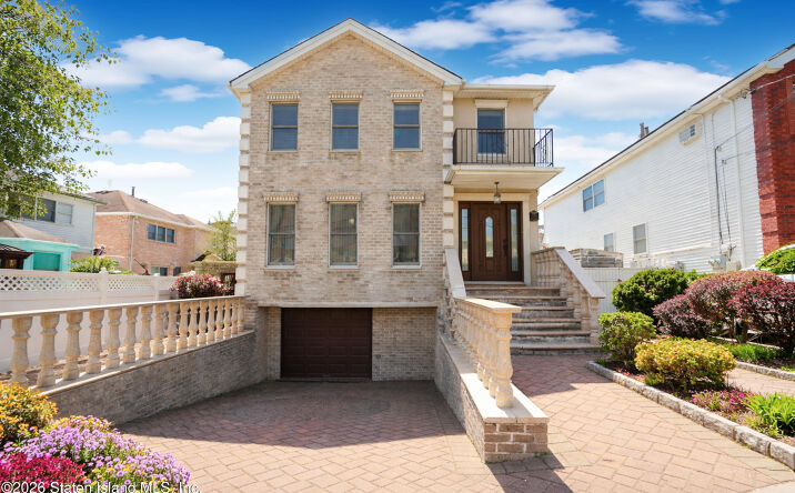 Pictures of Multifamily property located at 1114 Arden Avenue, Staten Island, NY 10312 for sales - image #1