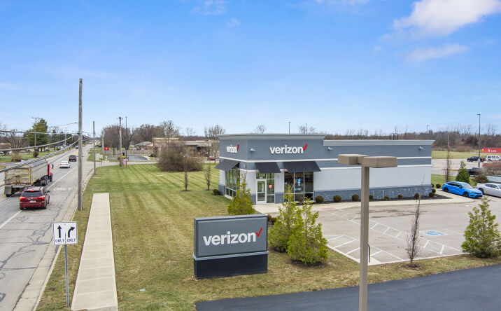 Pictures of Retail property located at 1712 N Barron St, Eaton, OH 45320 for sales - image #1