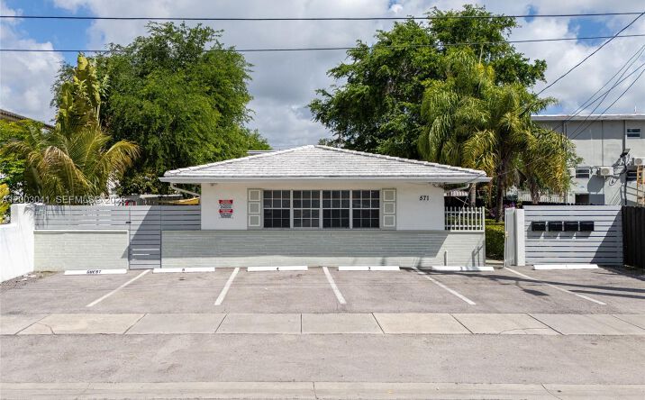 Pictures of Multifamily property located at 571 NE 67th St, Miami, FL 33138 for sales - image #1