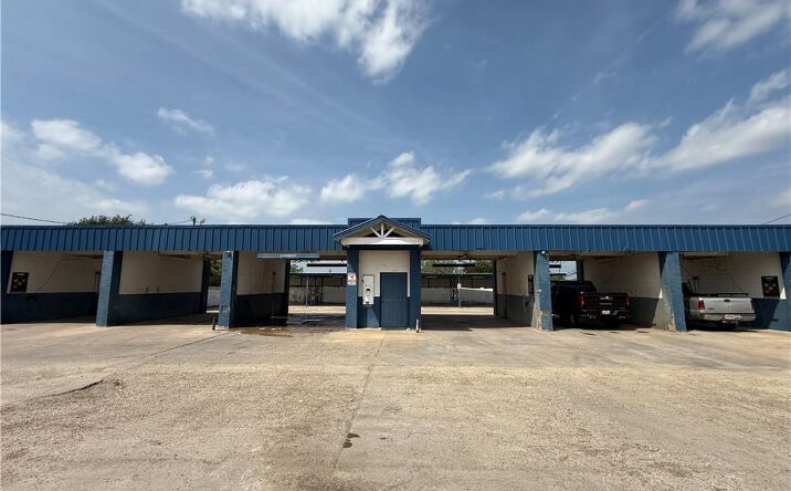 Pictures of Retail property located at 1205 N Grant Street, Roma, TX 78584 for sales - image #1