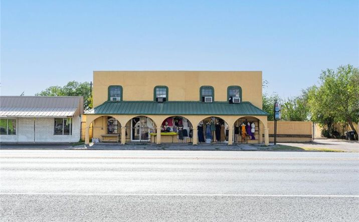 Pictures of Retail property located at 705 N Broadway Street #FM88, Elsa, TX 78543 for sales - image #1