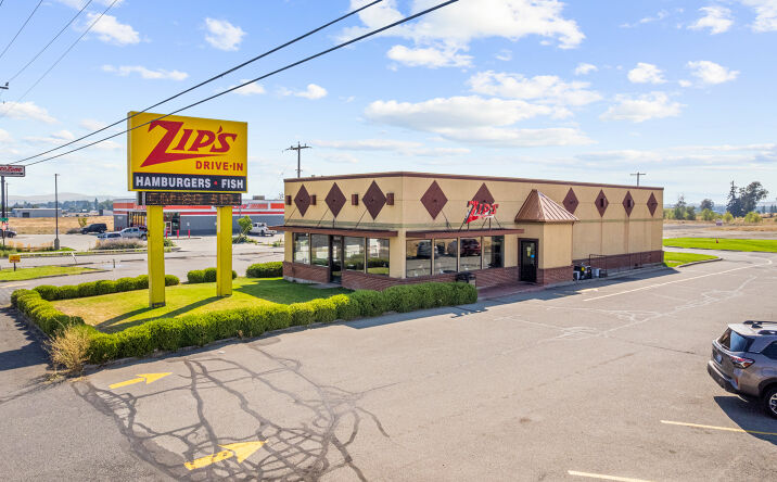 Pictures of Retail property located at 12421 West Sunset Highway, Airway Heights, WA 99001 for sales - image #1