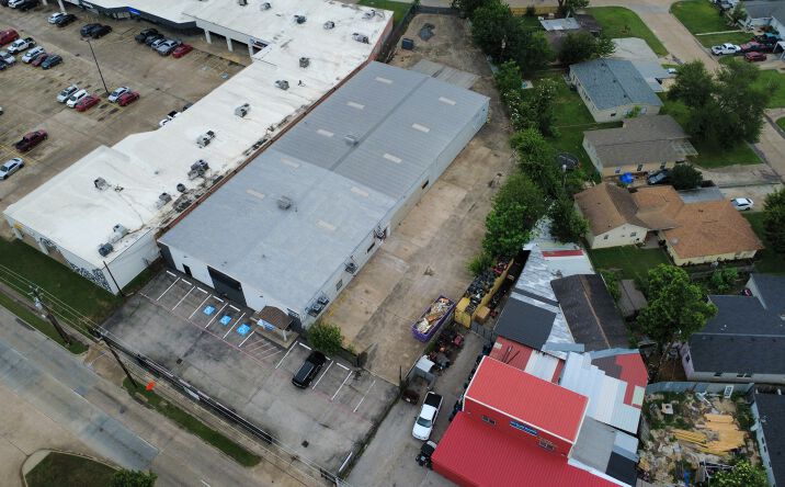 Pictures of Industrial, Office property located at 3003 Bingle Rd, Houston, TX 77055 for sales - image #1