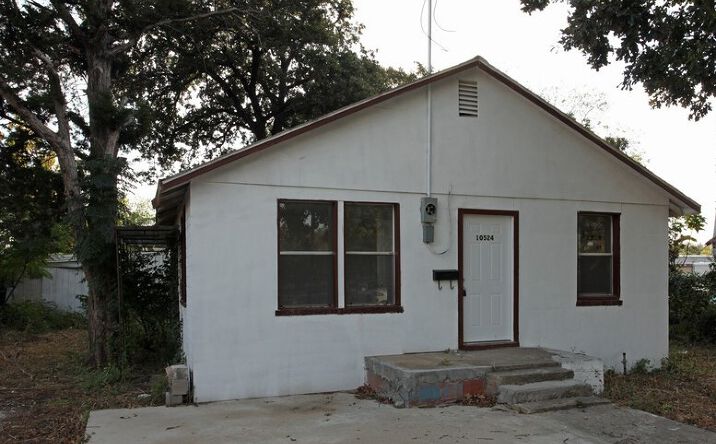 Pictures of Land, Mixed Use, Office, Self Storage, Special Purpose property located at 10524 Luna Rd, Dallas, TX 75220 for sales - image #1