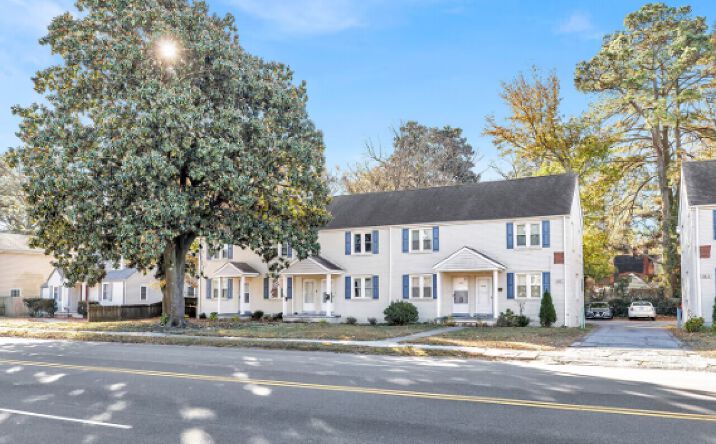 Pictures of Multifamily property located at 307 West Little Creek Road, Norfolk, VA 23505 for sales - image #1