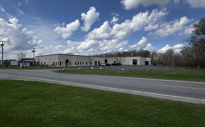 Pictures of Industrial property located at 2147 Eisenhower Drive North, Goshen, IN 46526 for sales - image #1