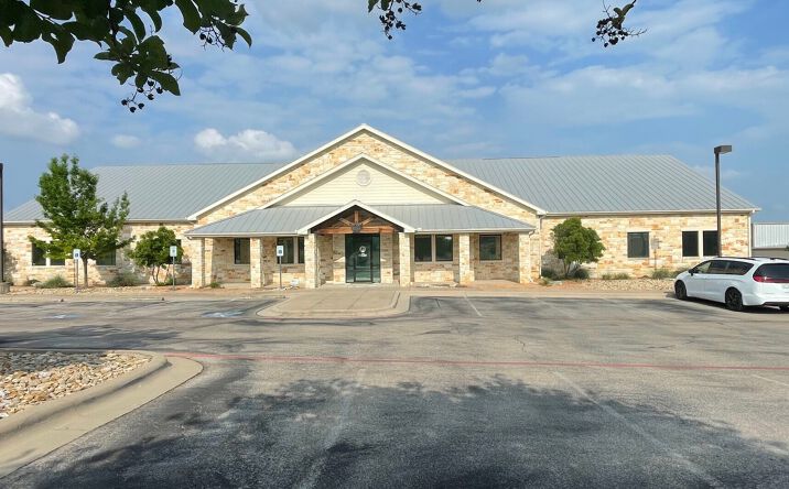 Pictures of Retail, Office, Mixed Use property located at 909 Mountain Lion Cir, Harker Heights, TX 76548 for sales - image #1