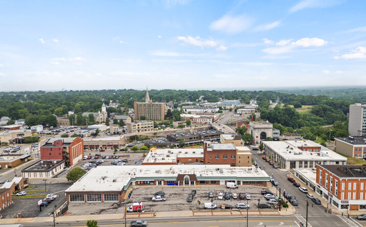 Pictures of Retail property located at 61 WALNUT ST, LOCKPORT, NY 14094 for sales - image #1