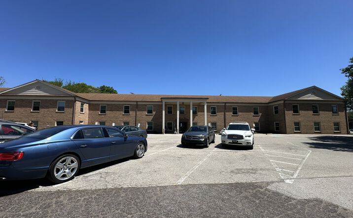 Pictures of Office property located at 3703 Taylorsville Rd, Louisville, KY 40220 for sales - image #1