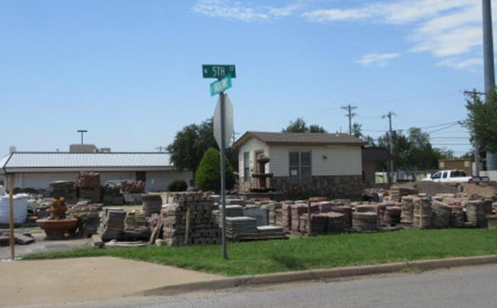 Pictures of Retail property located at 501 S. Broadway, Edmond, OK 73034 for sales - image #1