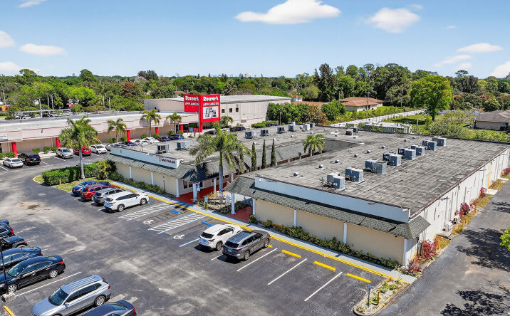 Pictures of Retail, Hospitality property located at 1490 South Military Trail, West Palm Beach, FL 33415 for sales - image #1