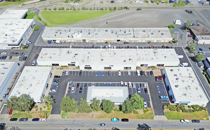 Pictures of Industrial property located at 27610 & 27640 Commerce Center Dr, Temecula, CA 92590 for sales - image #1