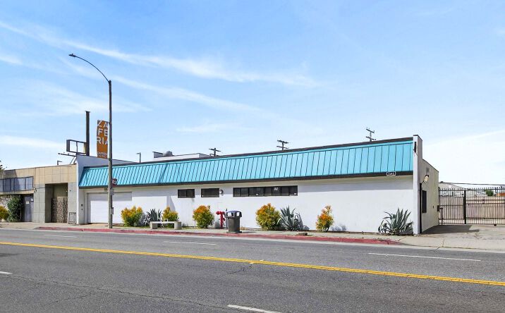 Pictures of Mixed Use, Office, Retail property located at 1345-1347 Redondo Ave, Long Beach, CA 90804 for sales - image #1