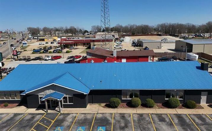 Pictures of Retail property located at 1502 Hwy 62 E, Mountain Home, AR 72653 for sales - image #1