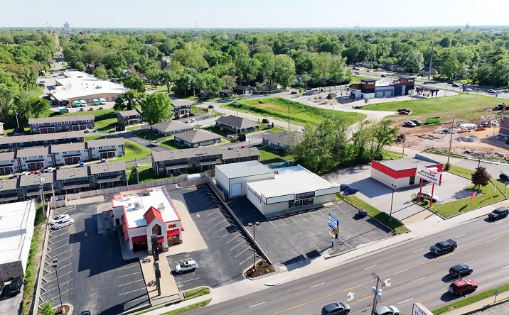 Pictures of Retail property located at 1430 W Kearney St, Springfield, MO 65803 for sales - image #1