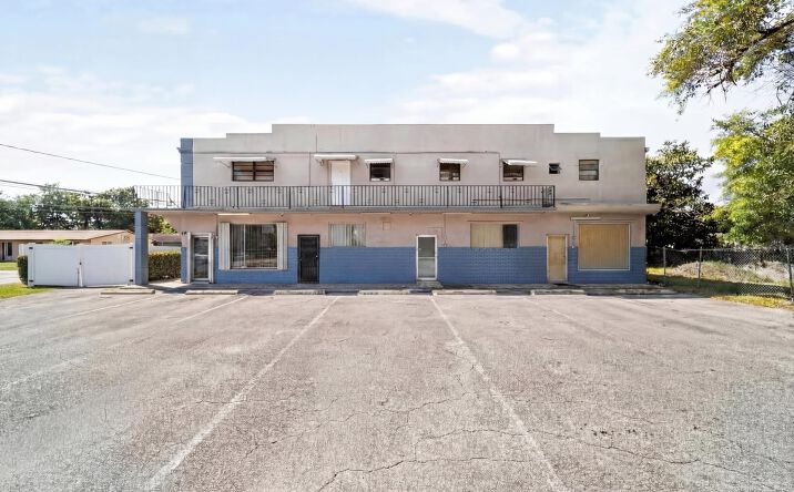 Pictures of Mixed Use, Multifamily, Retail property located at 602 NW 1st St, Dania Beach, FL 33004 for sales - image #1