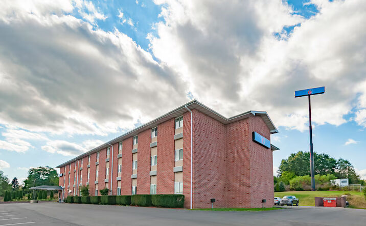 Pictures of Hospitality property located at 1064 PA-93, Drums, PA 18222 for sales - image #1
