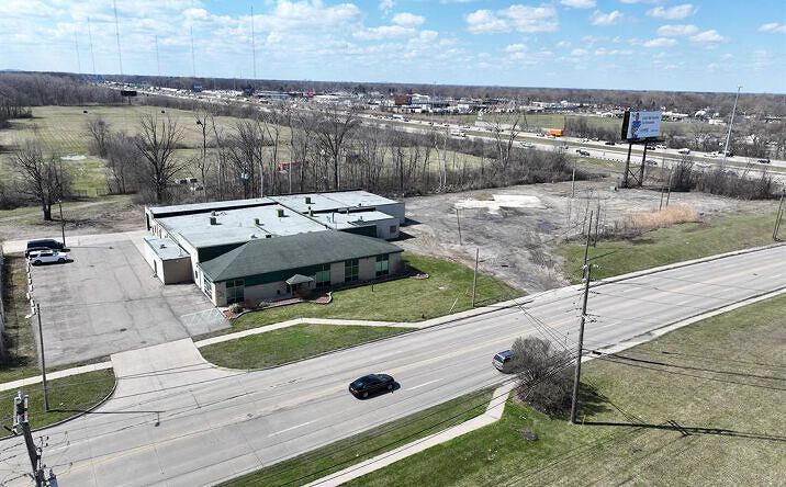 Pictures of Retail, Industrial property located at 6252 Monroe Boulevard, Taylor, MI 48180 for sales - image #1