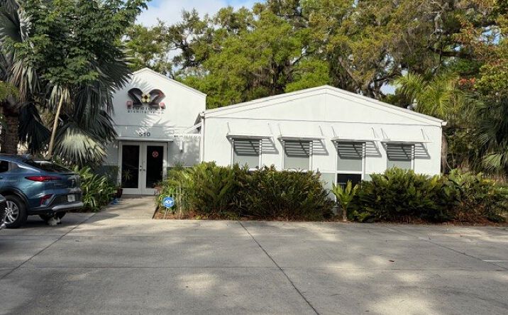 Pictures of Office property located at 510 7th St E, Bradenton, FL 34208 for sales - image #1