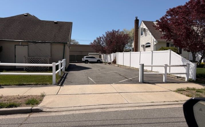 Pictures of Special Purpose property located at 843 N Broadway, Massapequa, NY 11758 for sales - image #1