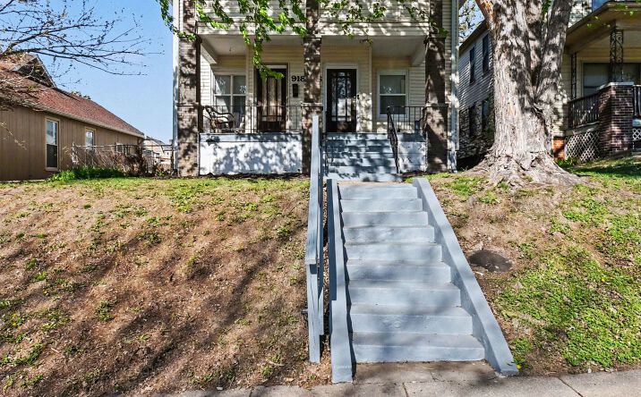 Pictures of Multifamily property located at 918 S 25th Ave, Omaha, NE 68105 for sales - image #1