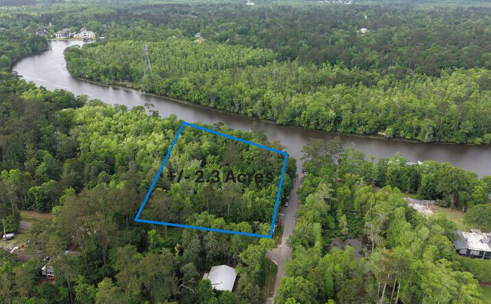 Pictures of Land property located at Three Rivers Rd, Covington, LA 70433 for sales - image #1