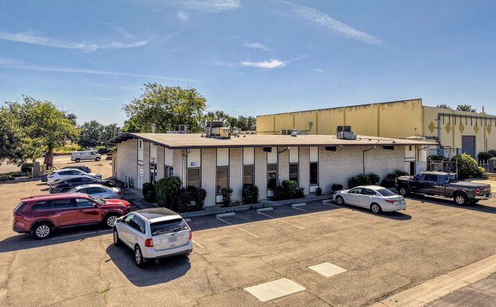 Pictures of Industrial property located at 39 Harter Avenue, Woodland, CA 95776 for sales - image #1