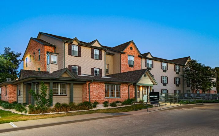 Pictures of Hospitality property located at 1300 University Dr E, College Station, TX 77840 for sales - image #1
