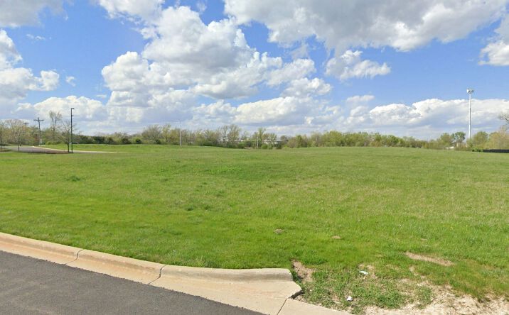 2635 Church Road, Aurora
