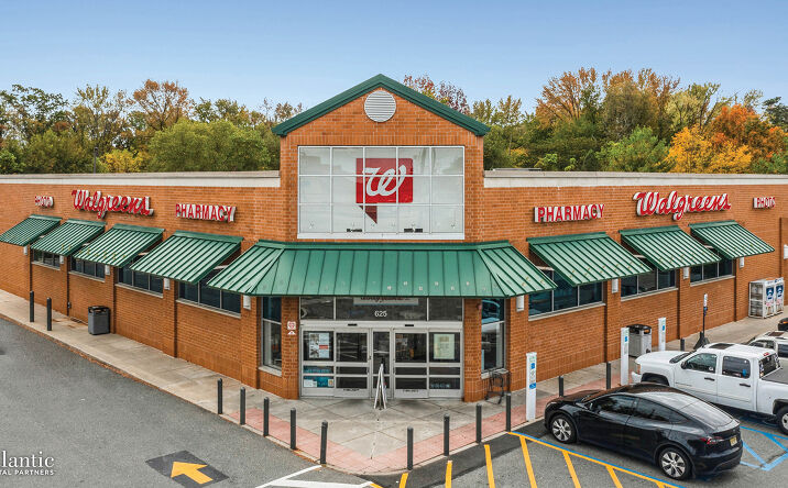 Pictures of Retail property located at 625 N BLACK HORSE PIKE BLACKWOOD, GLOUCESTER TOWNSHIP, NJ 08012 for sales - image #1