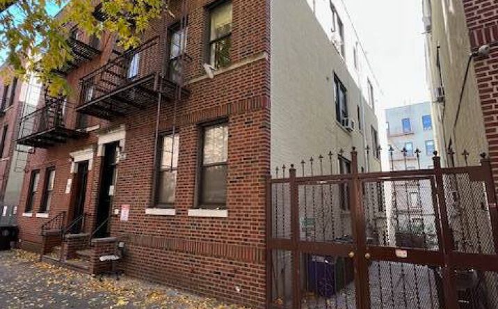 Pictures of Office property located at 31-49 33 street, Astoria, NY 11106 for sales - image #1
