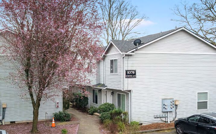 8370 Southeast Brooklyn Street, Portland