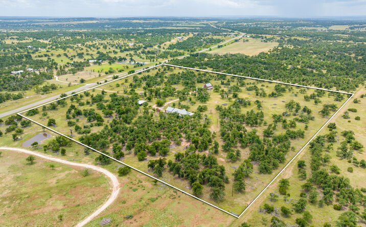 Pictures of Land property located at 11453 N US HWY 87, Fredericksburg, TX 78624 for sales - image #1