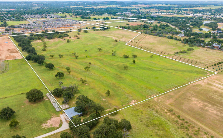 Pictures of Land property located at 1080 S Eagle St, Fredericksburg, TX 78624 for sales - image #1