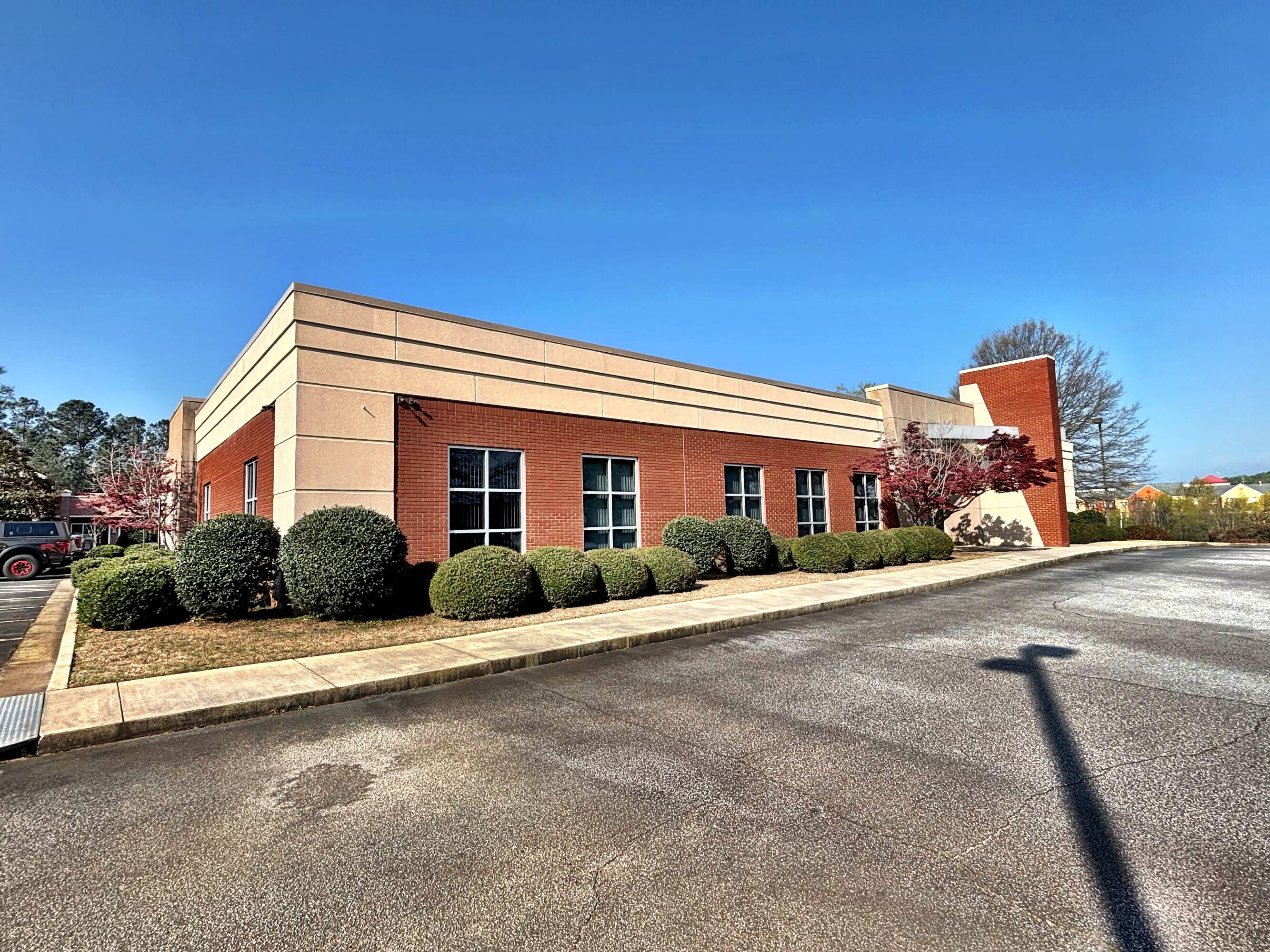 6400 Peake Rd, Macon, GA 31210