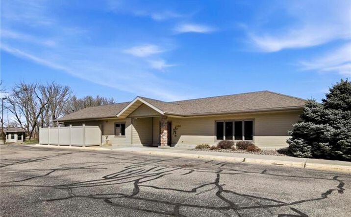 Pictures of Retail, Office property located at 2350 NW 26th Street, Owatonna, MN 55060 for sales - image #1