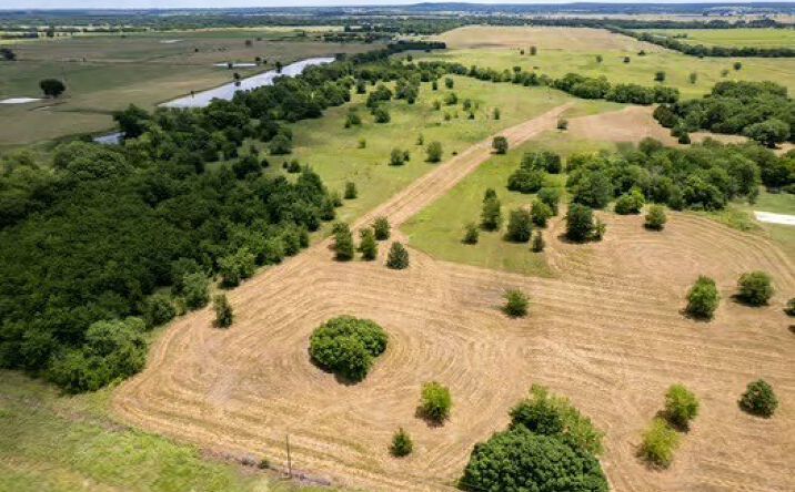 Pictures of Land property located at Fish Hatchery Road, Caddo, OK 74729 for sales - image #1