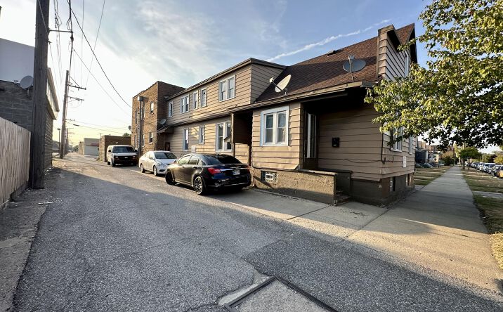 image of property at 4030 PULASKI ST East Chicago IN 46312-2802