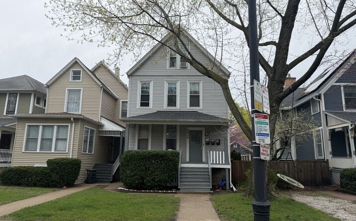 Pictures of Multifamily property located at 2026 Maple Avenue, Evanston, IL 60201 for sales - image #1