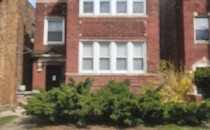 Pictures of Multifamily property located at 7703 S East End Avenue, Chicago, IL 60649 for sales - image #1