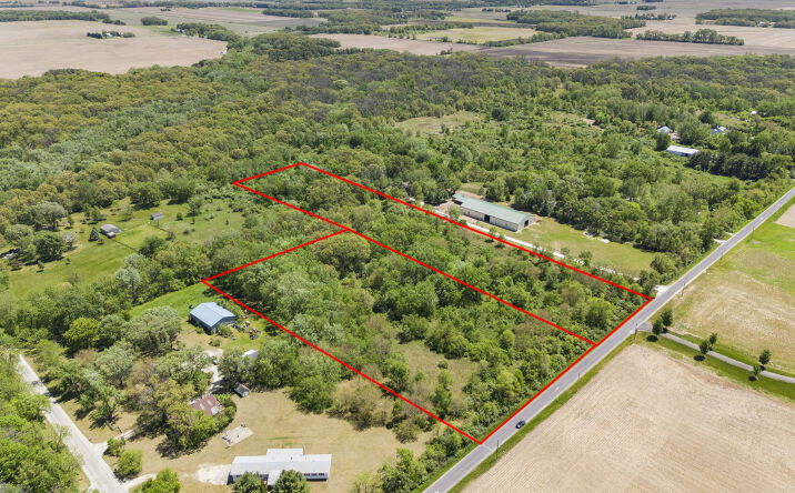 Pictures of Land property located at 37215 Darby Road, Custer Park, IL 60481 for sales - image #1
