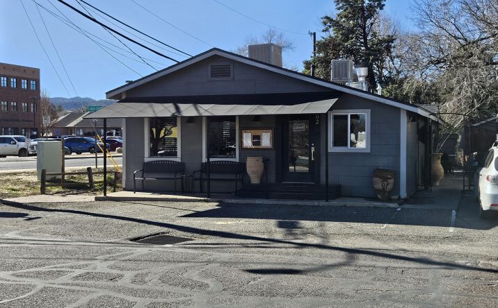Pictures of Business for Sale, Retail property located at 802 Valley Street Street, Prescott, AZ 86305 for sales - image #1