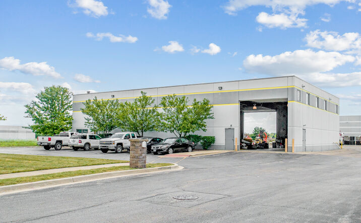 Pictures of Industrial property located at 1806 Hagemann Dr, Batavia, IL 60510 for comps - image #1