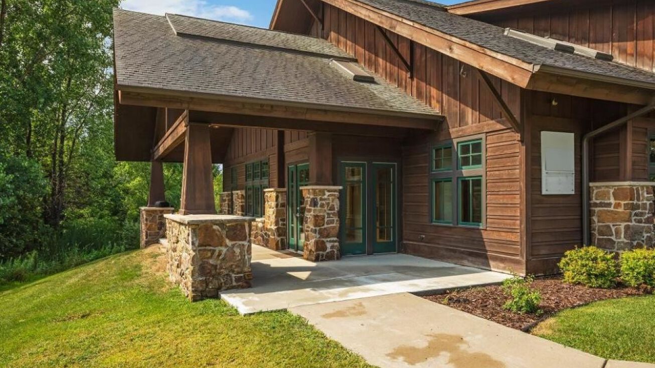 12445 55th St N Unit 4C, Lake Elmo, MN 55042 Office Property for