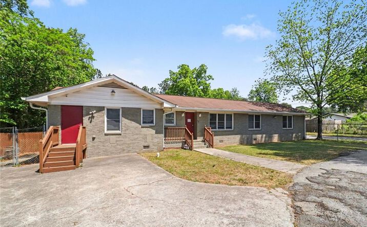 Pictures of Business for Sale, Office property located at 2561 Jerome Road, Atlanta, GA 30349 for sales - image #1