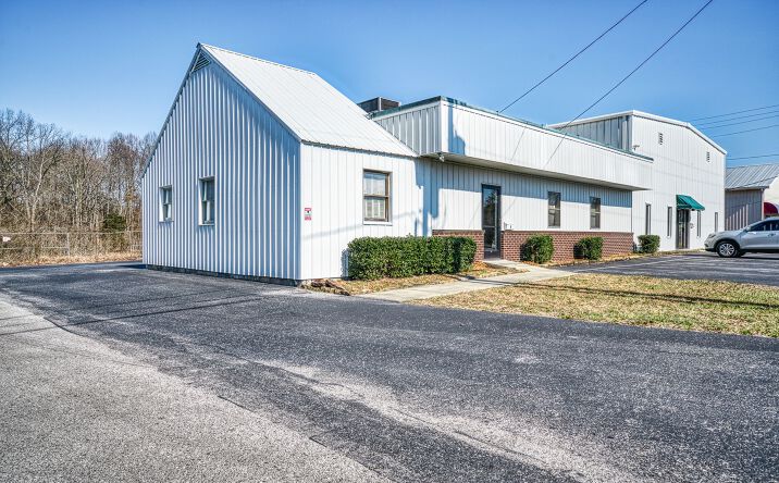 Pictures of Office property located at 335 Newman Drive, Cookeville, TN 38501 for sales - image #1