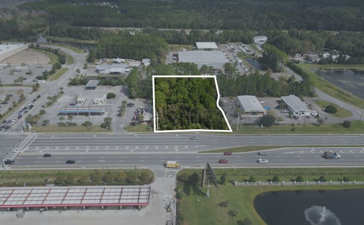 Pictures of Retail, Land property located at 96055 Nassau Pl, Yulee, FL 32097-8627 for sales - image #1