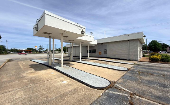 Pictures of Retail property located at 4565 St Stephens Rd, Prichard, AL 36613 for sales - image #1