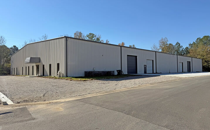 Pictures of Industrial property located at 1054 Goldenrod St, Leeds, AL 35094 for sales - image #1